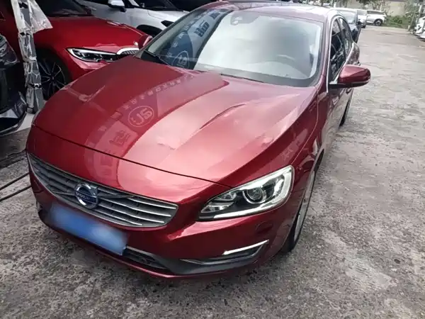 Volvo S60 2015