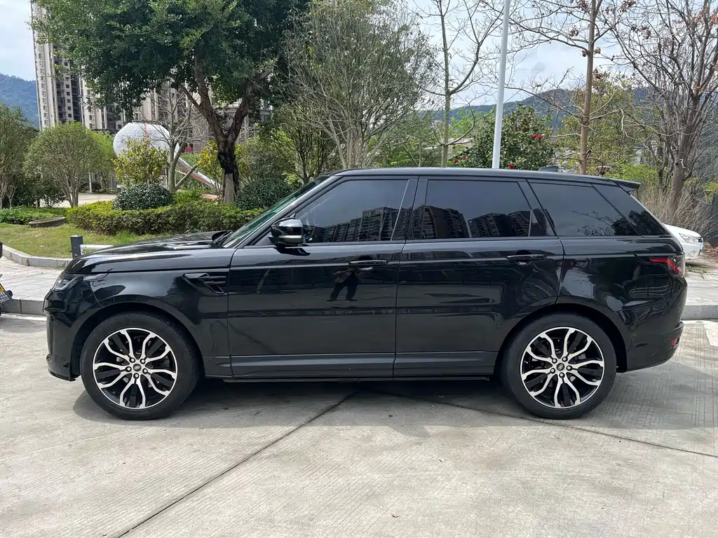 Land Rover Sport 2018