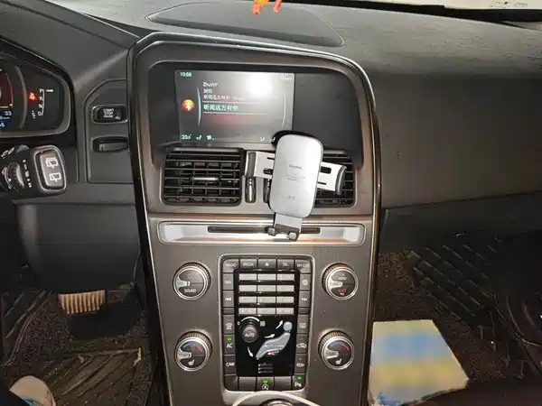 Volvo XC60 2016