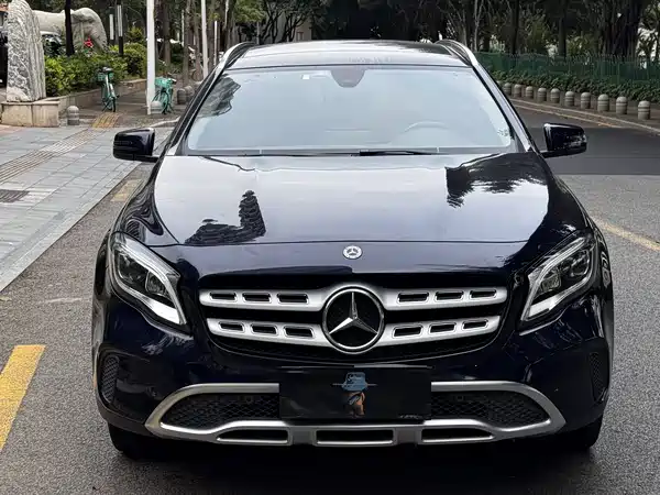 Mercedes-Benz GLA 2018