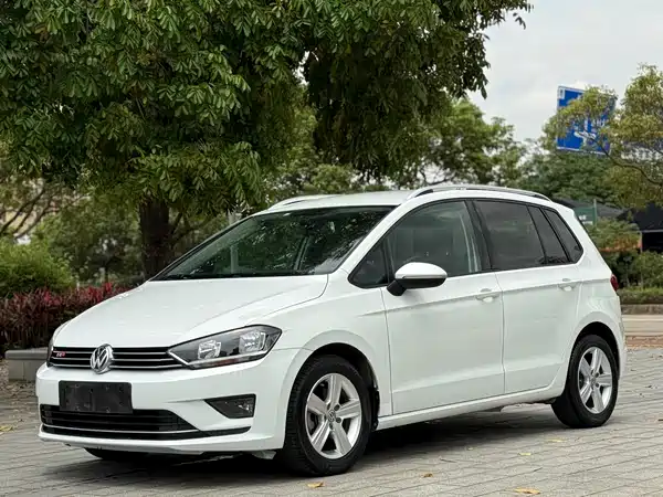 Volkswagen Golf Jialu 2016