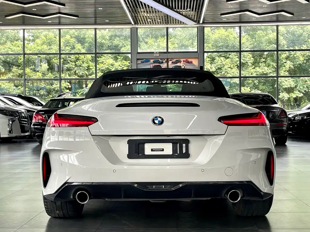 BMW Z4 2019 — фото 4