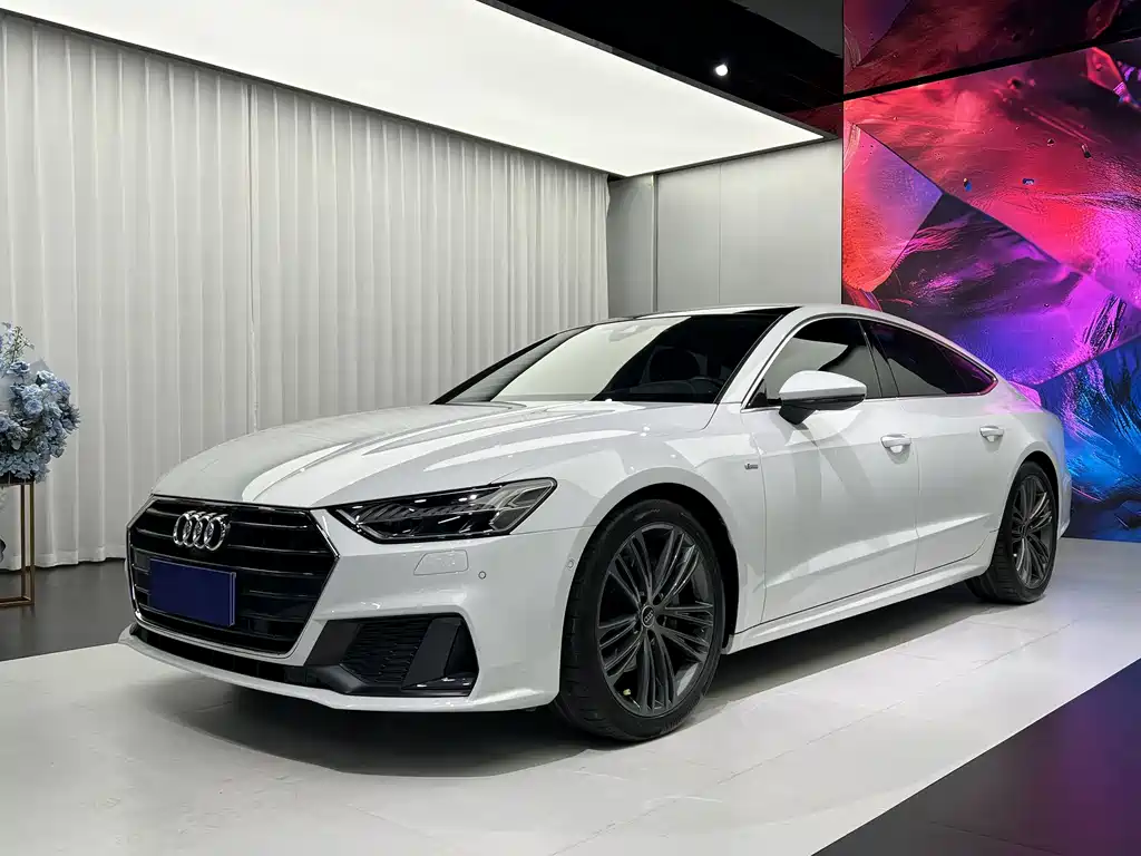 Audi A7 2023 — фото 1