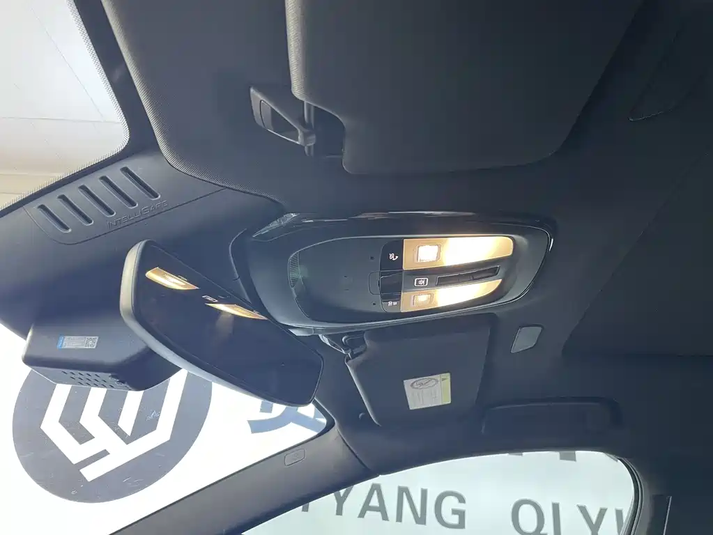Volvo S90 2022 — фото 12