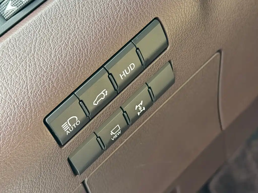 Lexus RX 2020 — фото 14