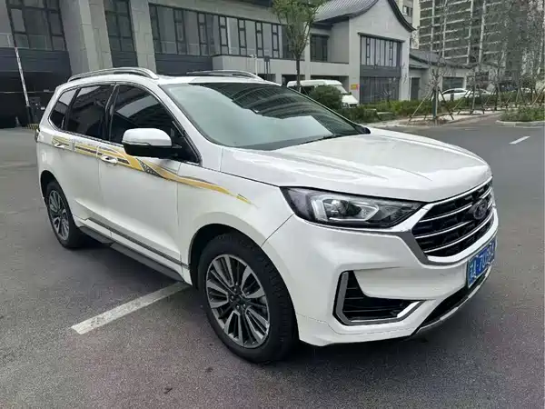 Ford Edge 2022