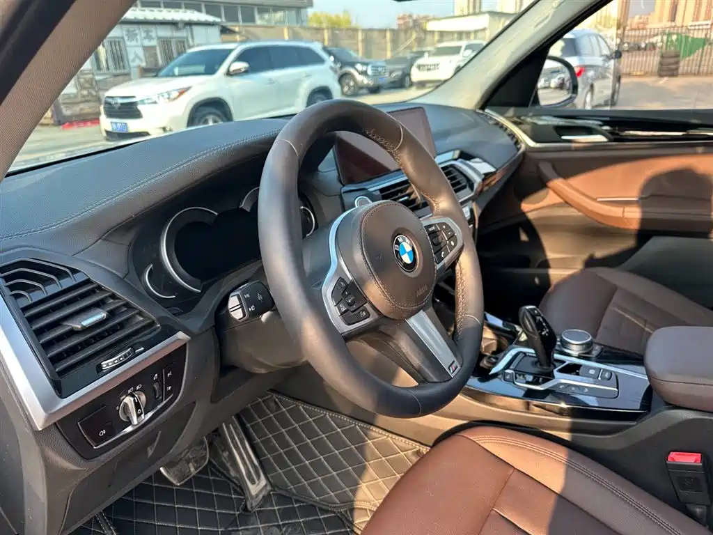 BMW X3 2019 — фото 15