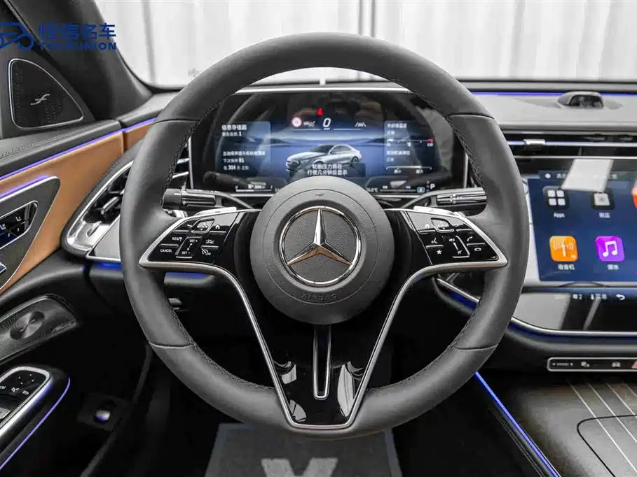 Mercedes-Benz E-Class 2024 — фото 17