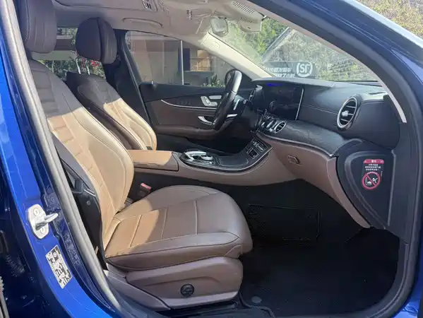 Mercedes-Benz E-Class 2016