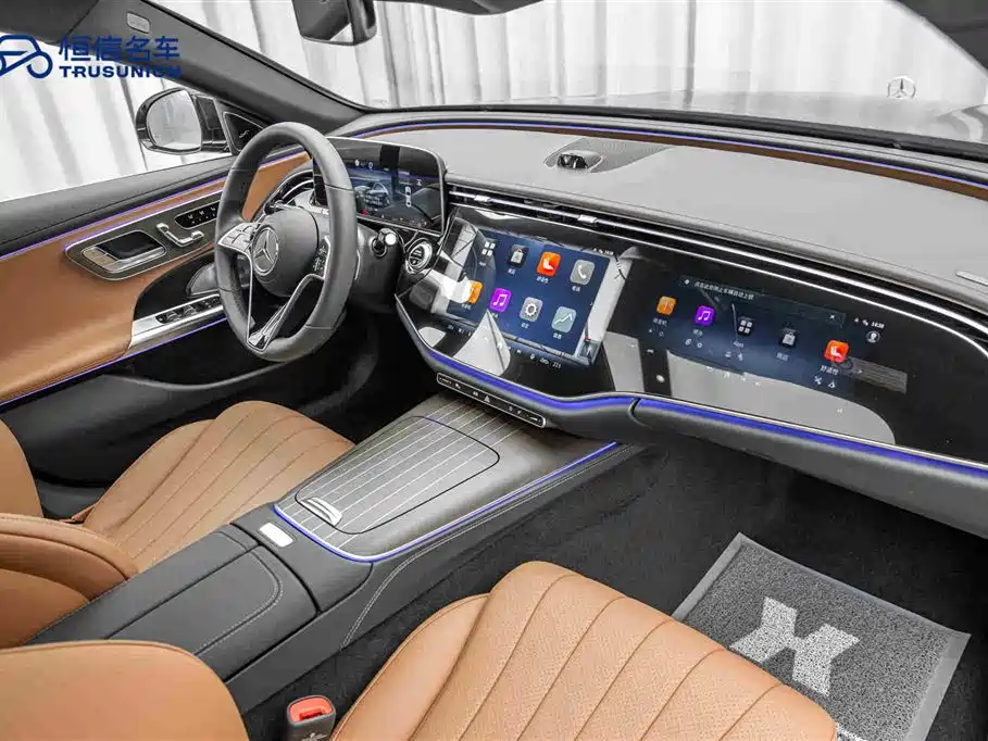 Mercedes-Benz E-Class 2024 — фото 14