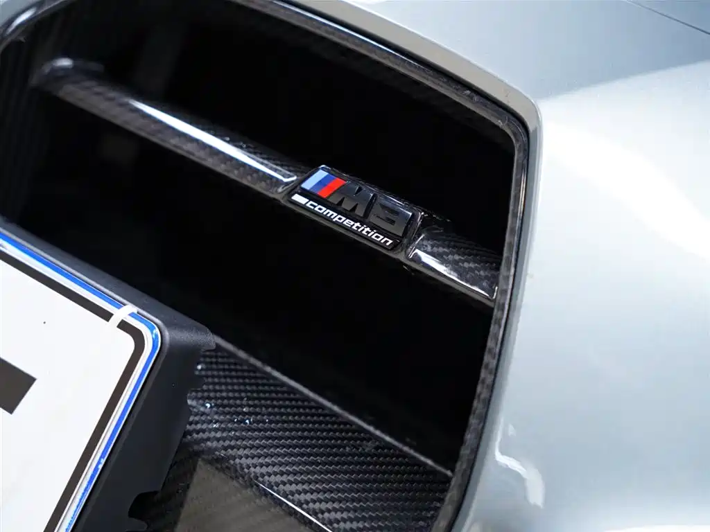 BMW M3 2024 — фото 19
