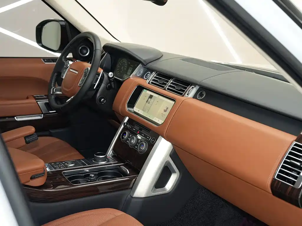 Land Rover Range Rover 2017 — фото 21