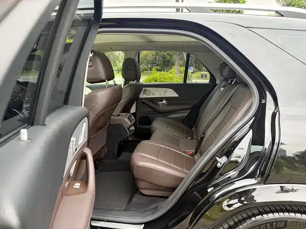 Mercedes-Benz GLE 2021