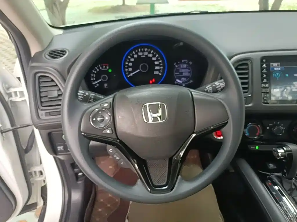 Honda Vezel 2021 — фото 11
