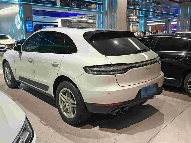 Porsche Macan 2021 — фото 3