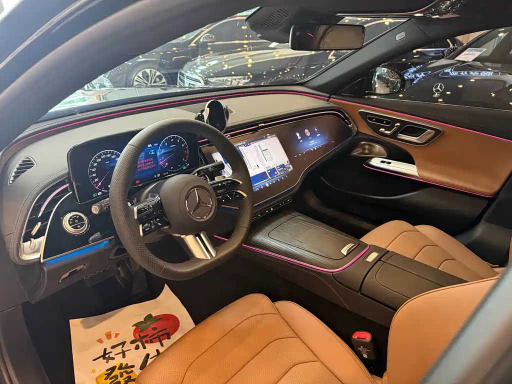 Mercedes-Benz E-Class 2025 — фото 10