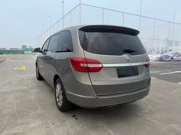 Buick GL8 2018
