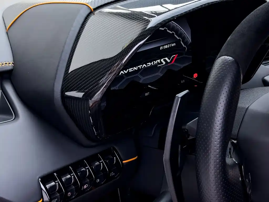 Lamborghini Aventador 2012 — фото 25