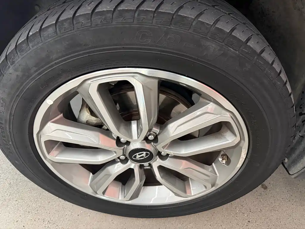 Hyundai ix35 2018 — фото 11