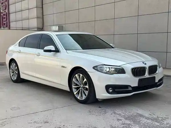 BMW 5 Series 2016