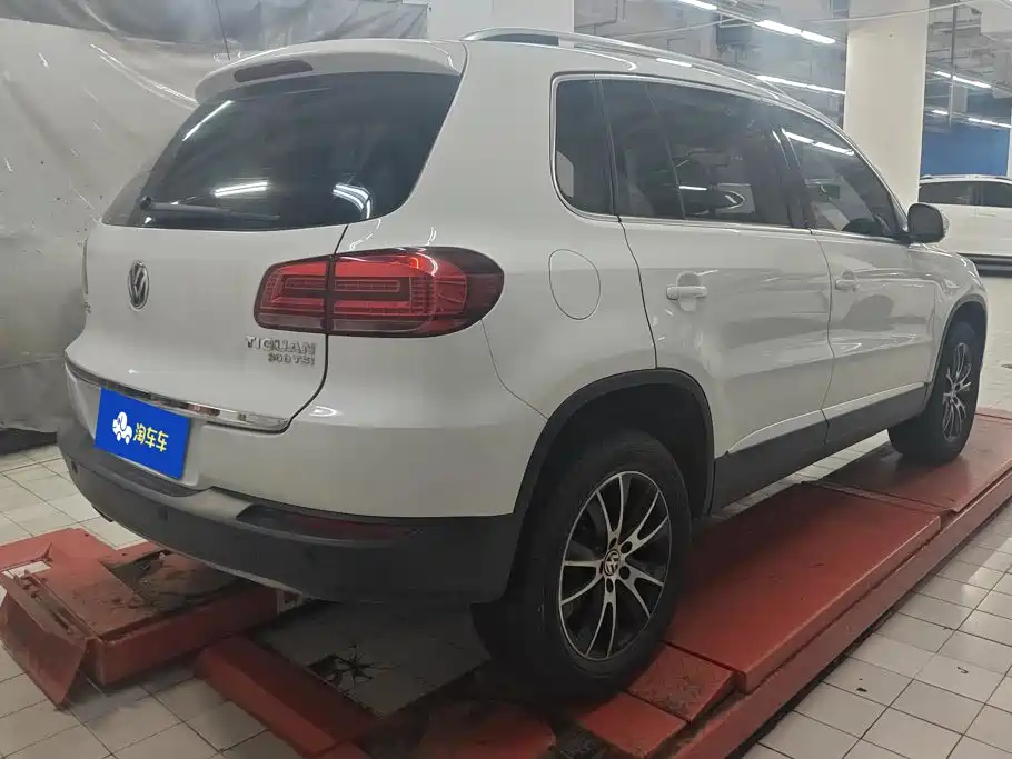 Volkswagen Tiguan 2016 — фото 3
