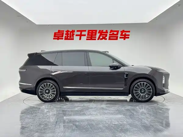 NIO ES8 2026