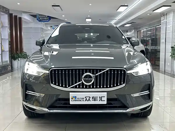 Volvo XC60 2021