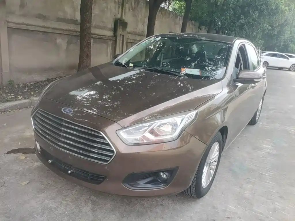 Ford Forrest 2016