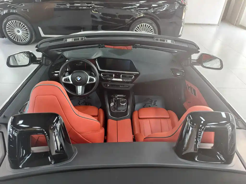 BMW Z4 2022 — фото 11