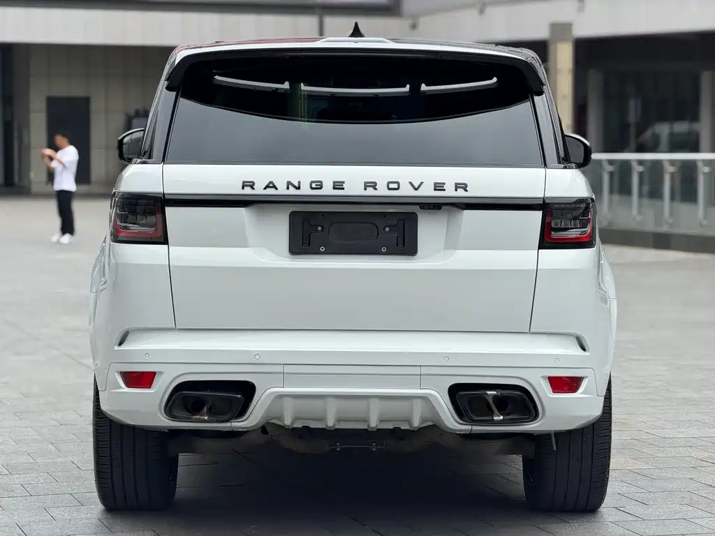 Land Rover Sport 2023 — фото 20