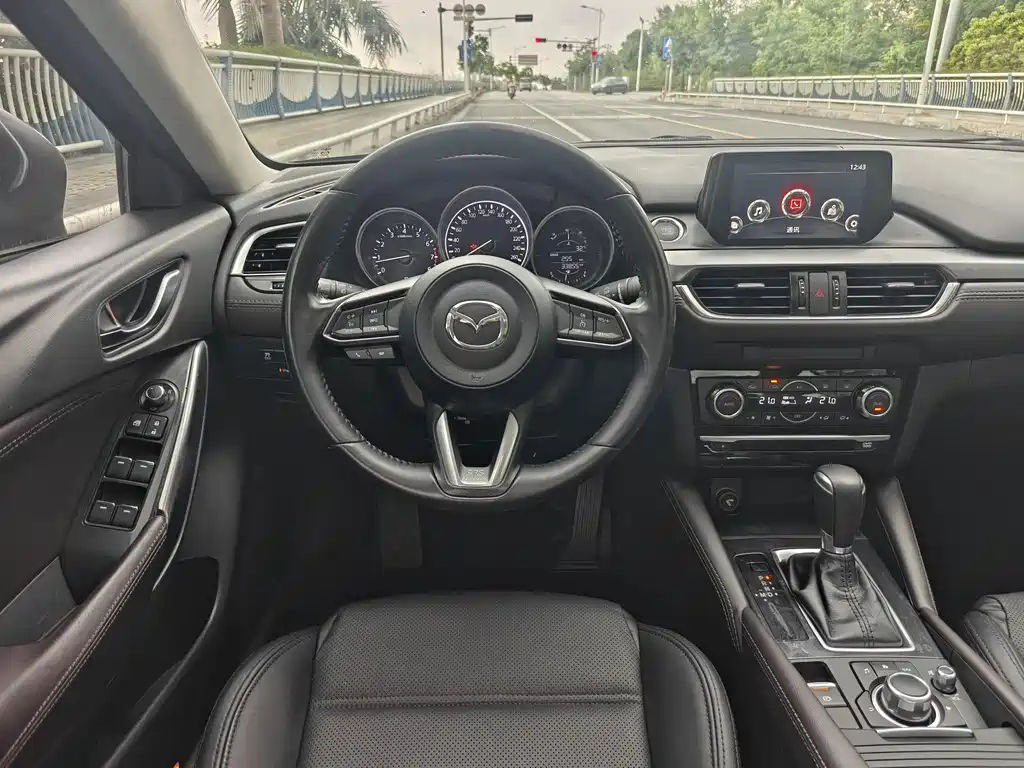 Mazda Atenza 2018 — фото 10