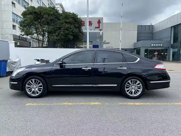 Nissan Teana 2011