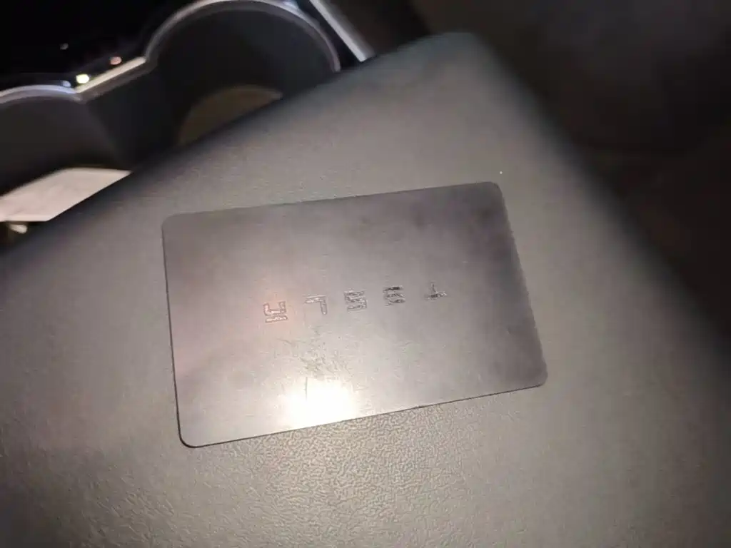 Tesla Model 3 2020 — фото 9
