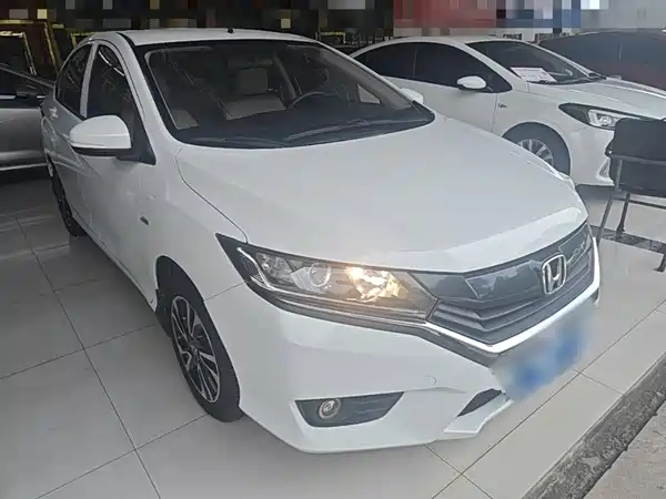 Honda Greiz 2017