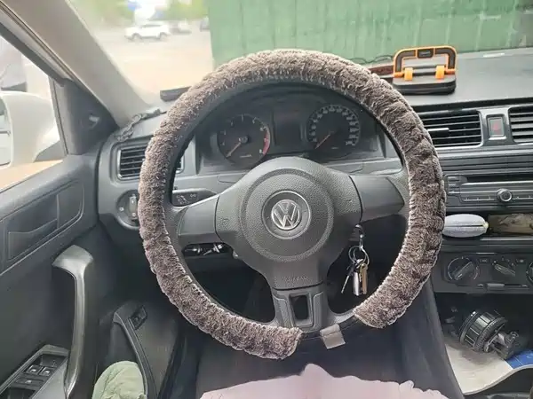 Volkswagen Santana 2014