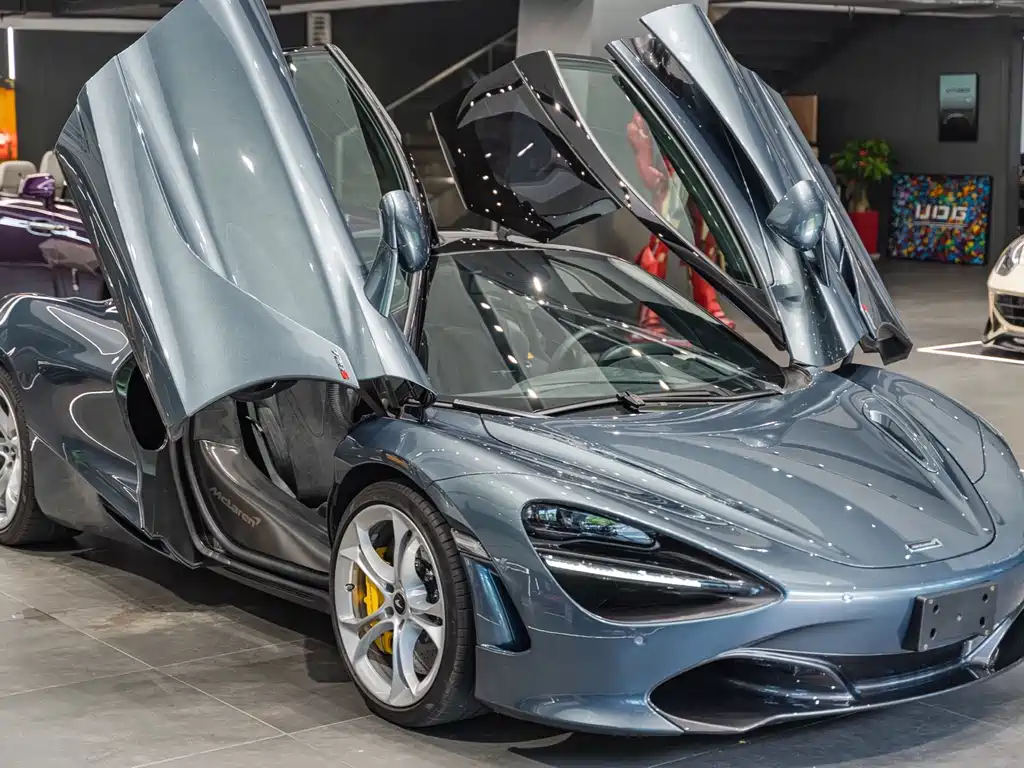 McLaren 720S 2019 — фото 3
