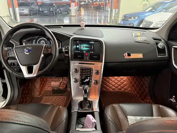 Volvo XC60 2017