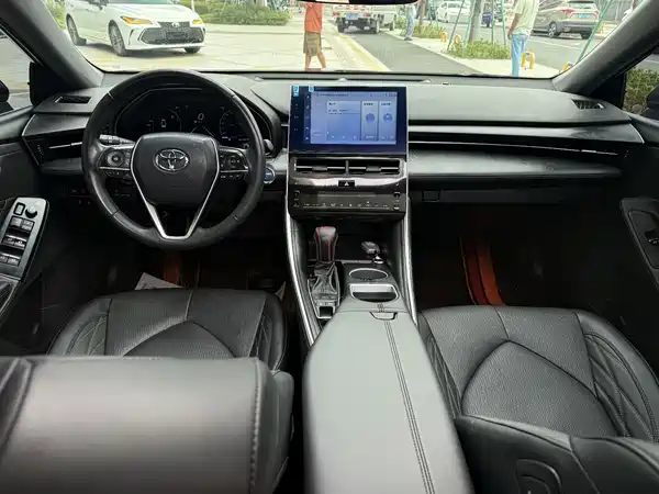 Toyota Avalon 2022