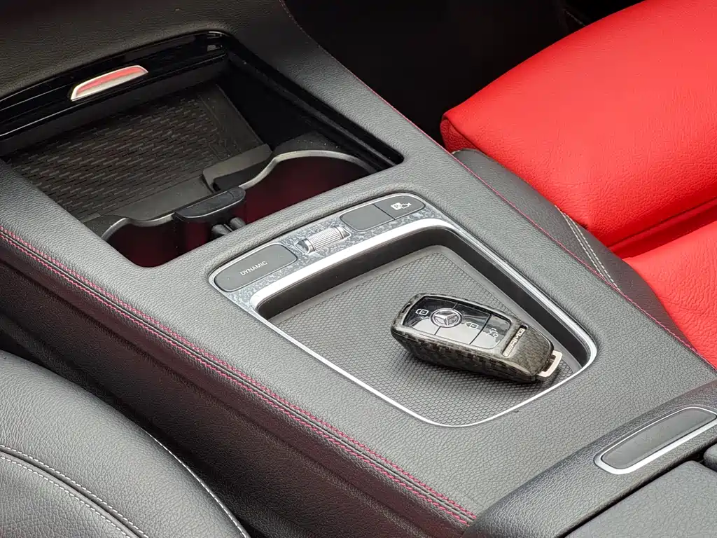 Mercedes-Benz A-Class AMG 2024 — фото 21