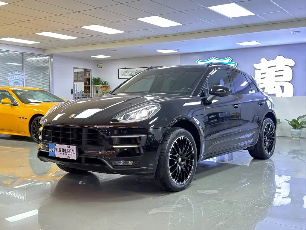 Porsche Macan 2014 — фото 20