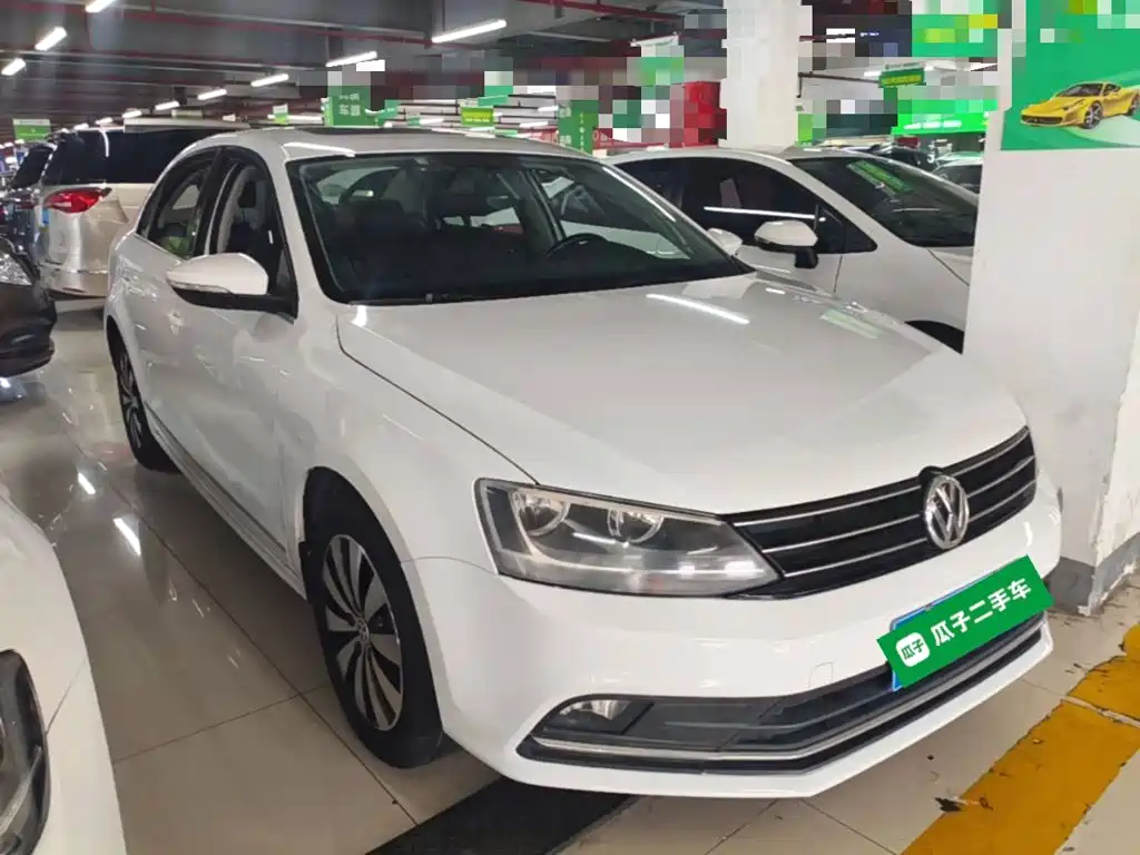 Volkswagen Sagitar 2019