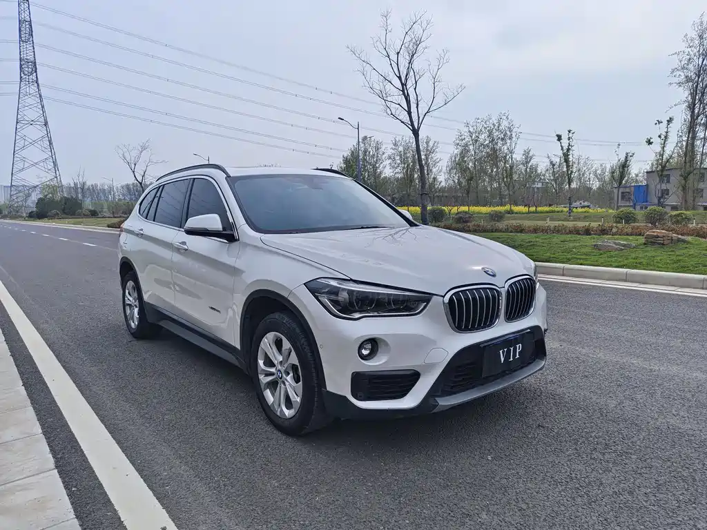 BMW X1 2017 — фото 3