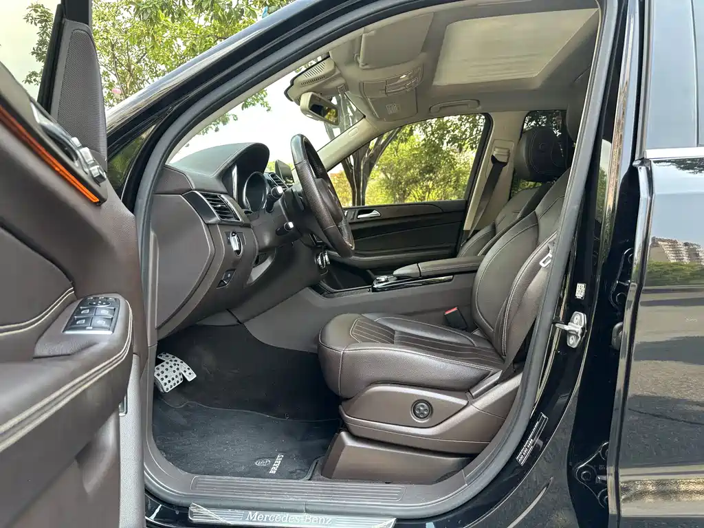 Mercedes-Benz GLE 2018 — фото 17