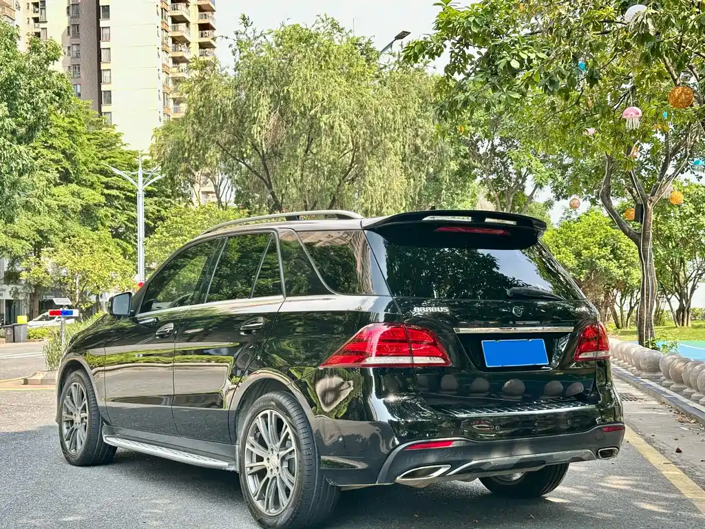 Mercedes-Benz GLE 2018 — фото 4
