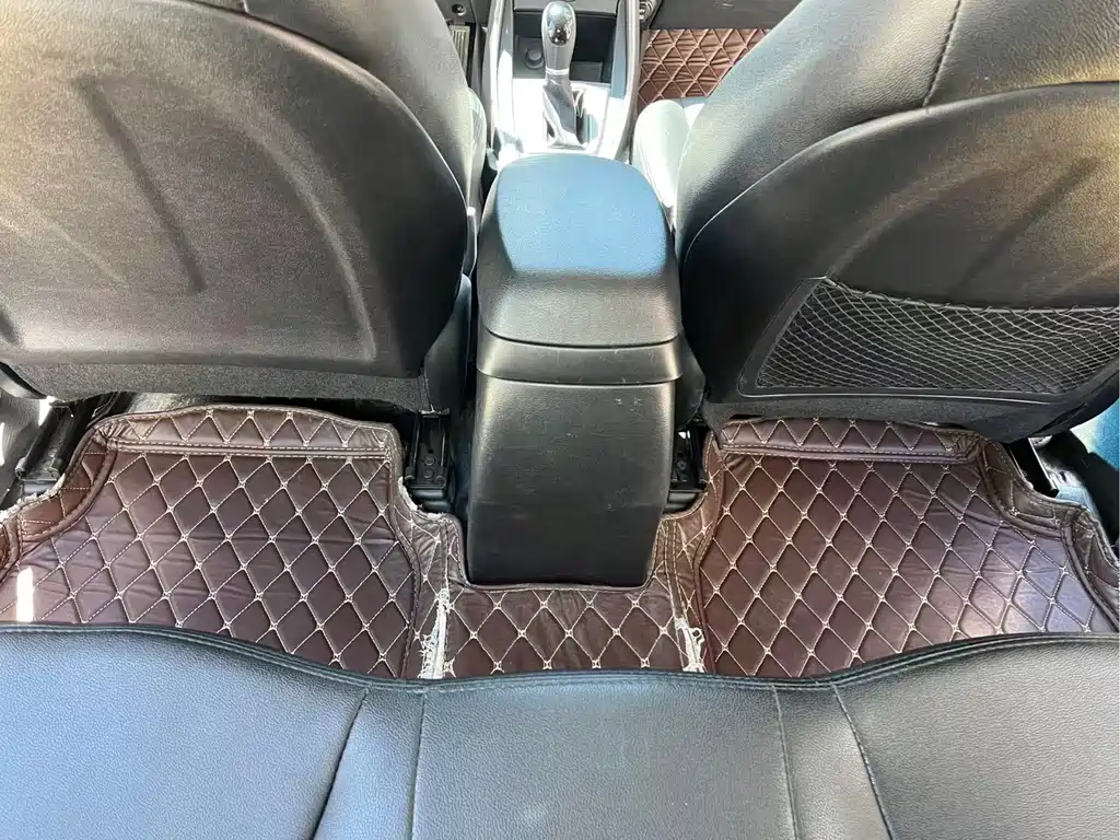 Hyundai Elantra Langdong 2018 — фото 23