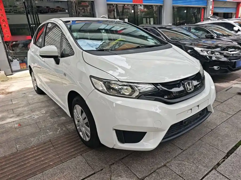 Honda Fit 2023 — фото 4