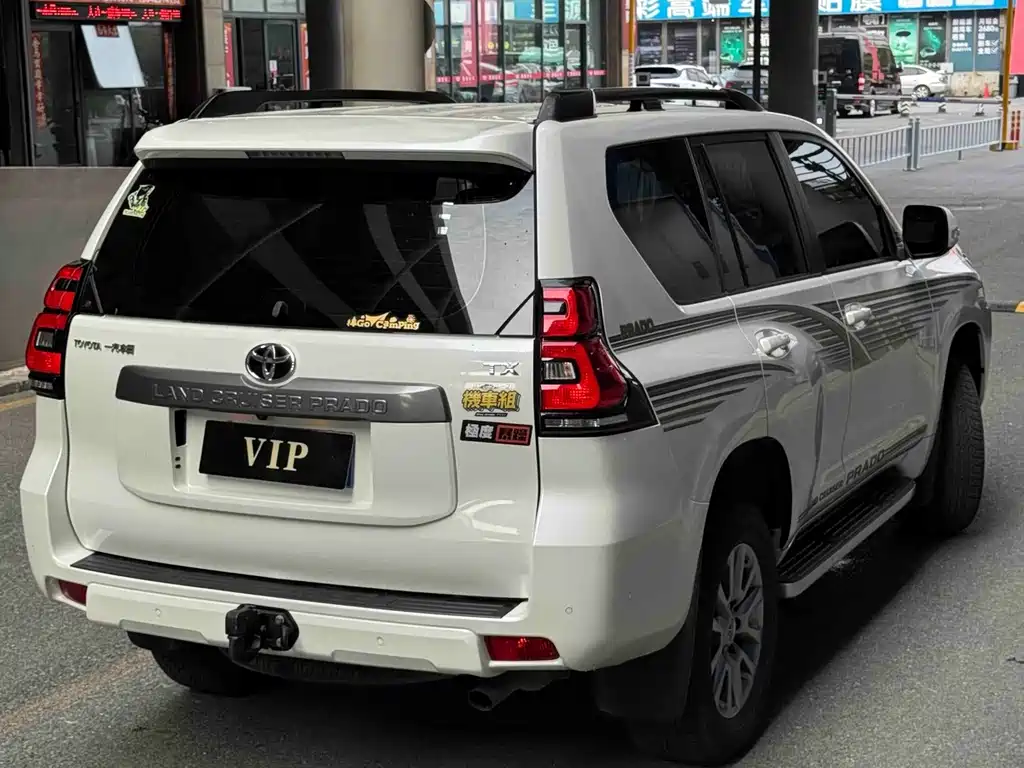 Toyota Prado 2018 — фото 4