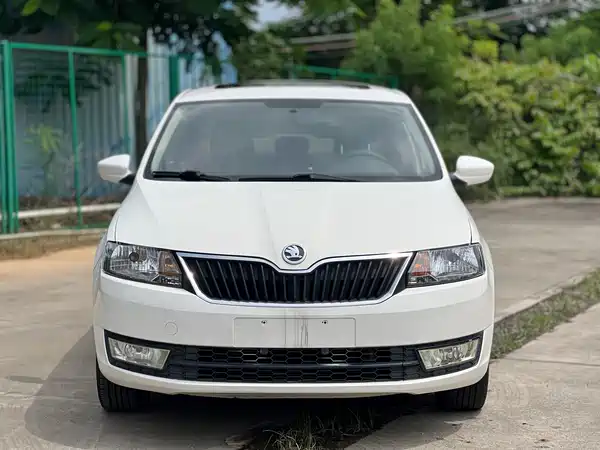 Skoda Rapid 2014