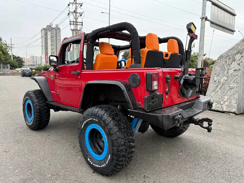 Jeep Wrangler 2013 — фото 4