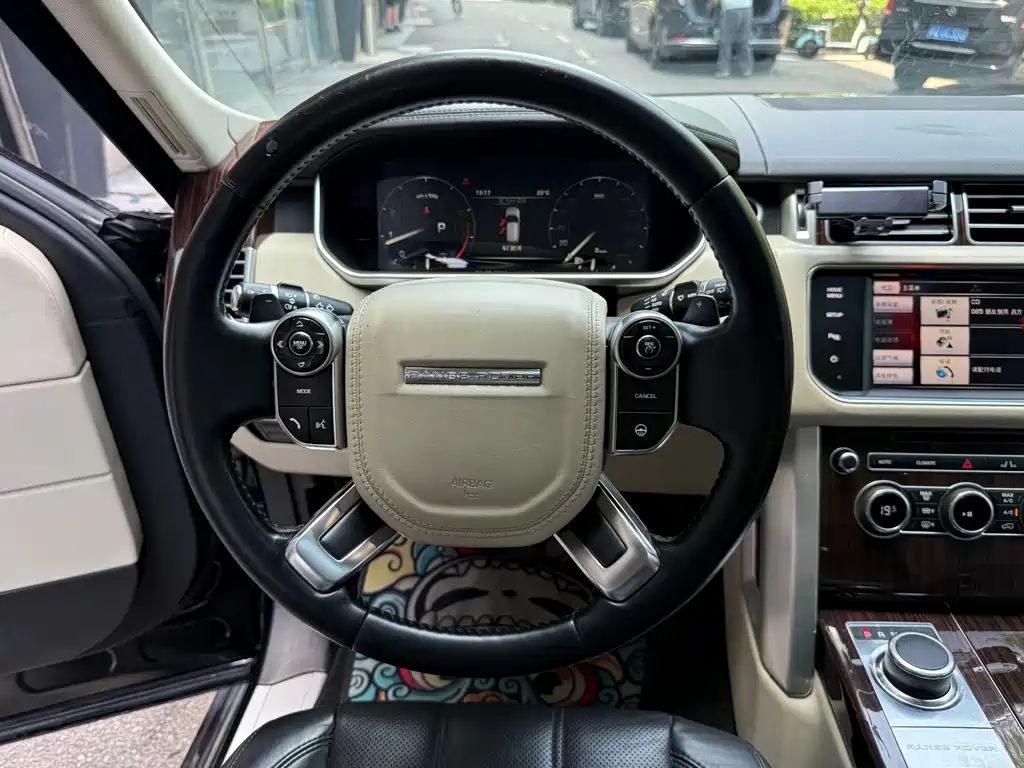 Land Rover Range Rover 2014 — фото 17